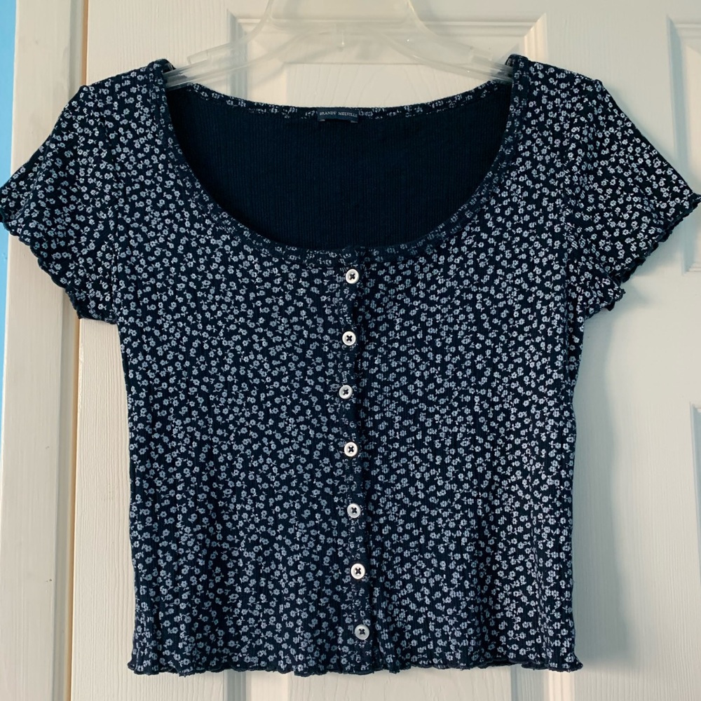 brandy melville zelly ruffle top